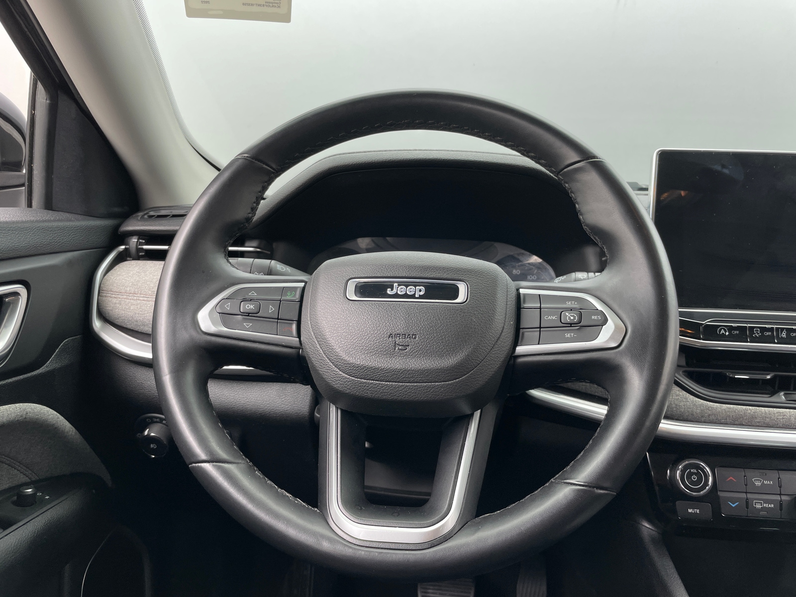 Thumbnail: 2022 Jeep Compass - 4