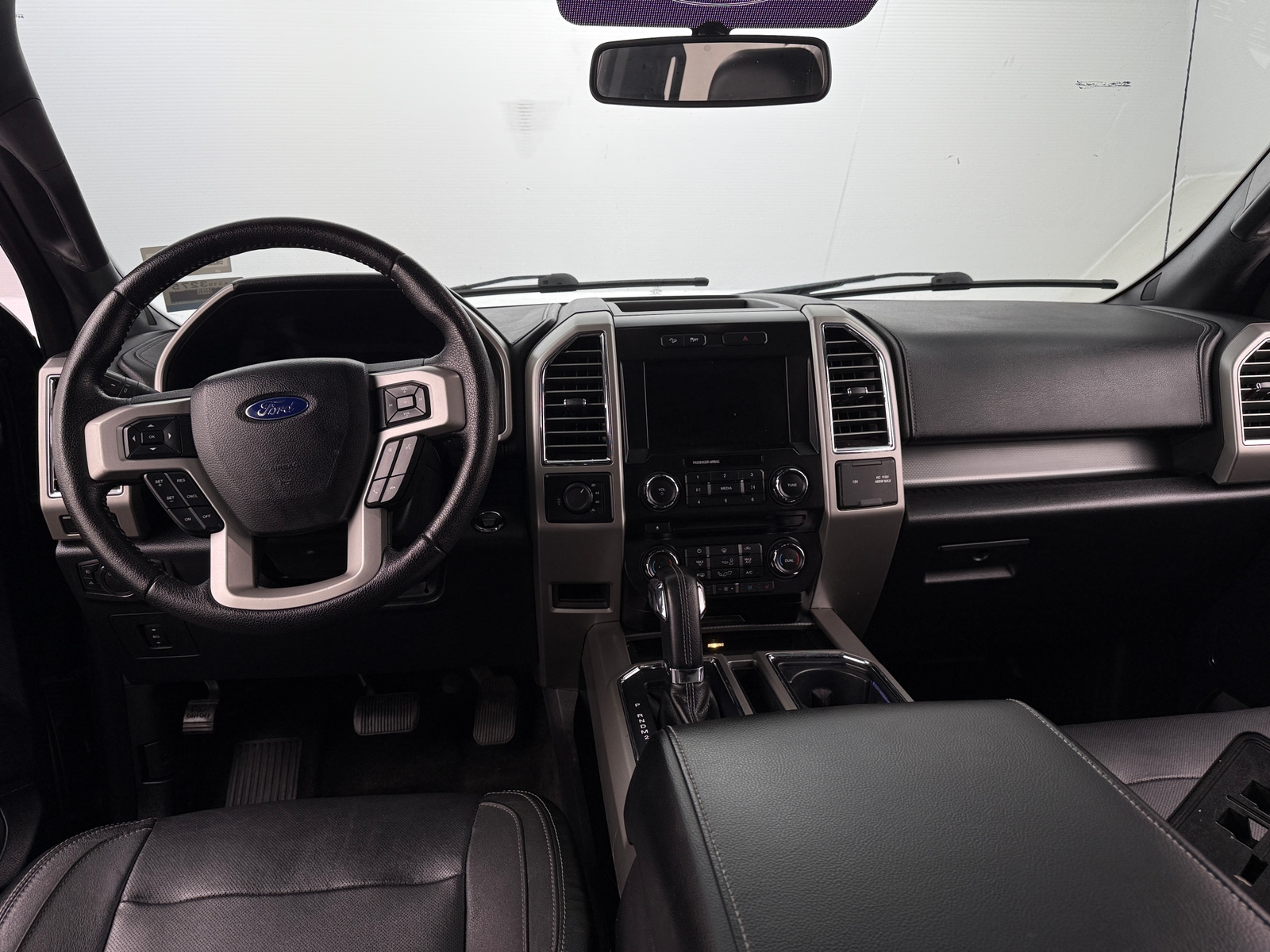 Thumbnail: 2015 Ford Econoline - 2