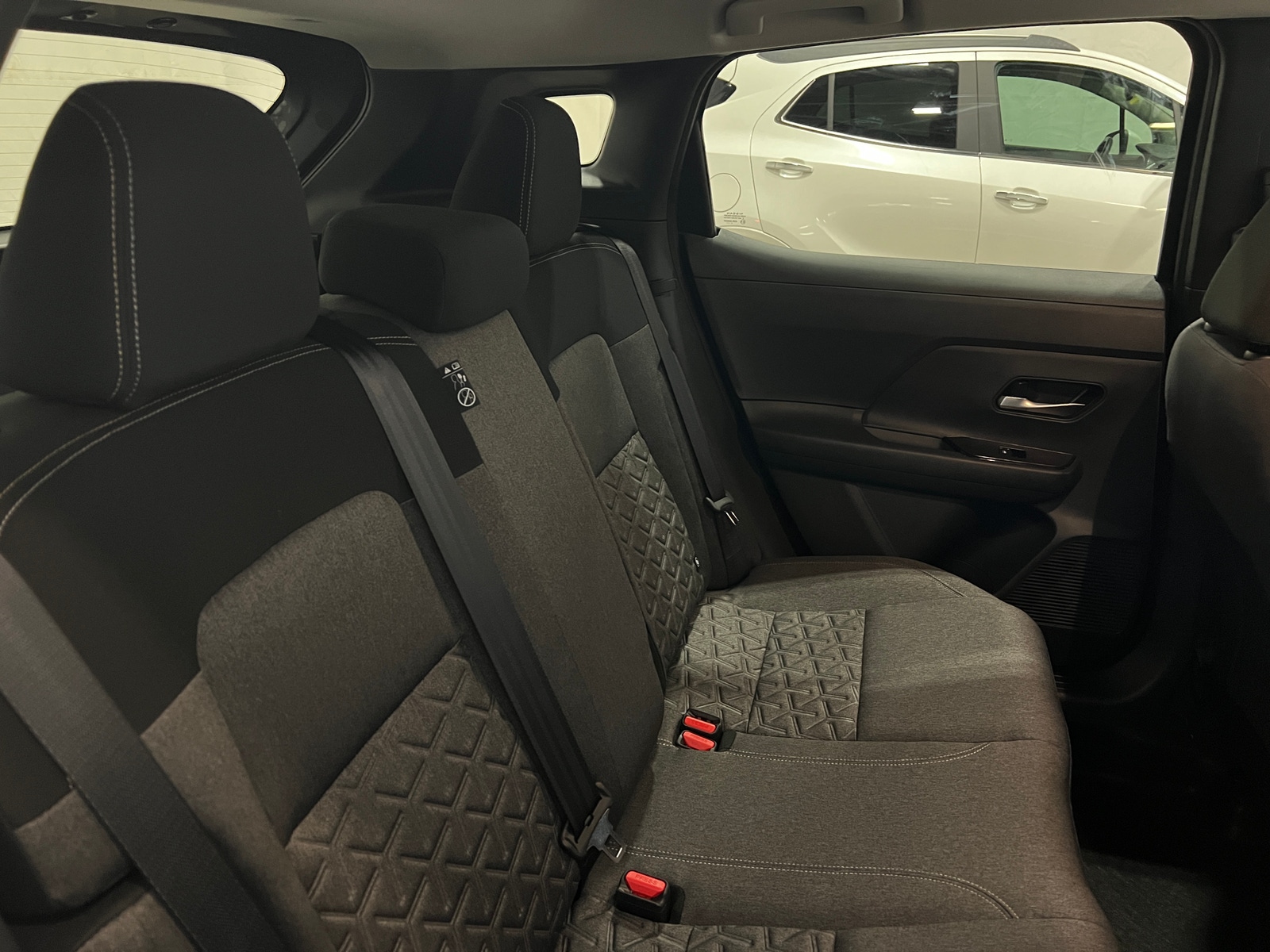 Thumbnail: 2025 Nissan Kicks - 6