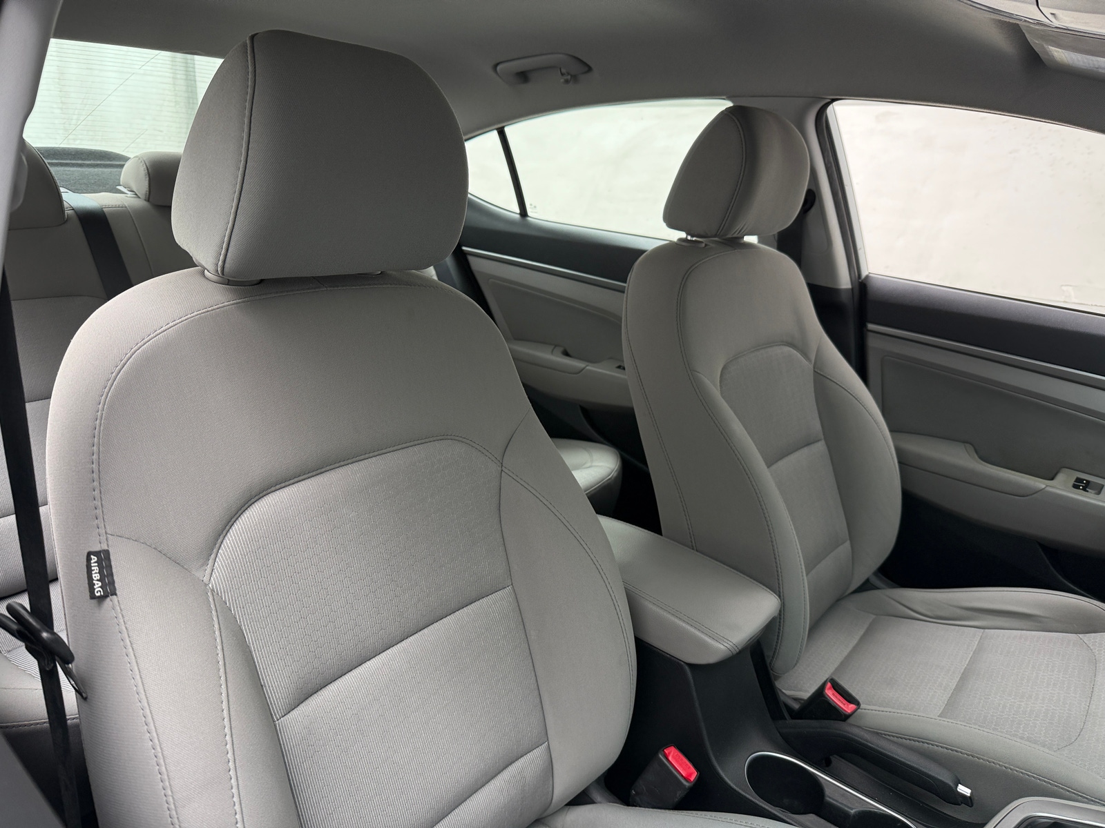 Thumbnail: 2017 Hyundai Elantra - 2