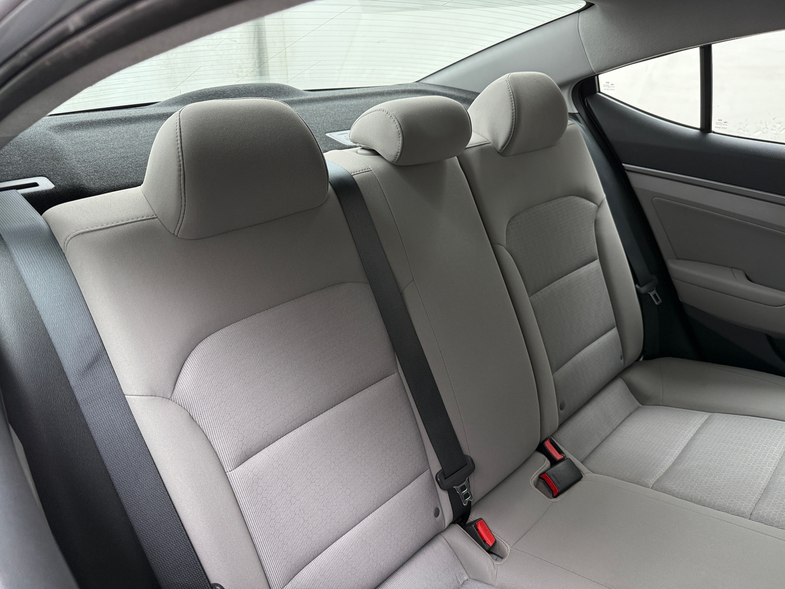 Thumbnail: 2017 Hyundai Elantra - 6