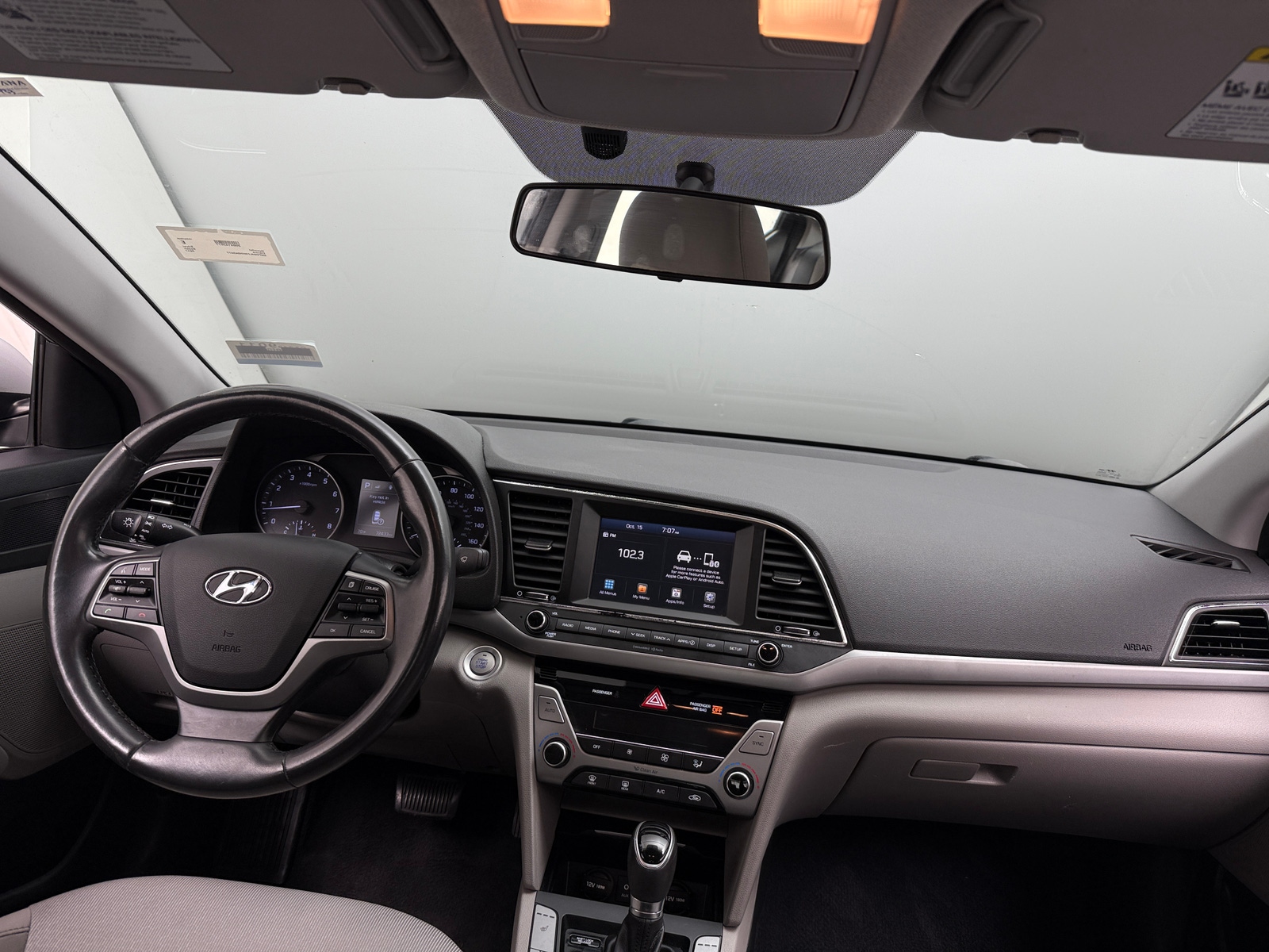 Thumbnail: 2017 Hyundai Elantra - 3