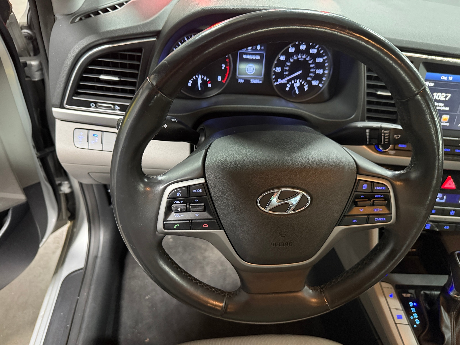 Thumbnail: 2017 Hyundai Elantra - 5