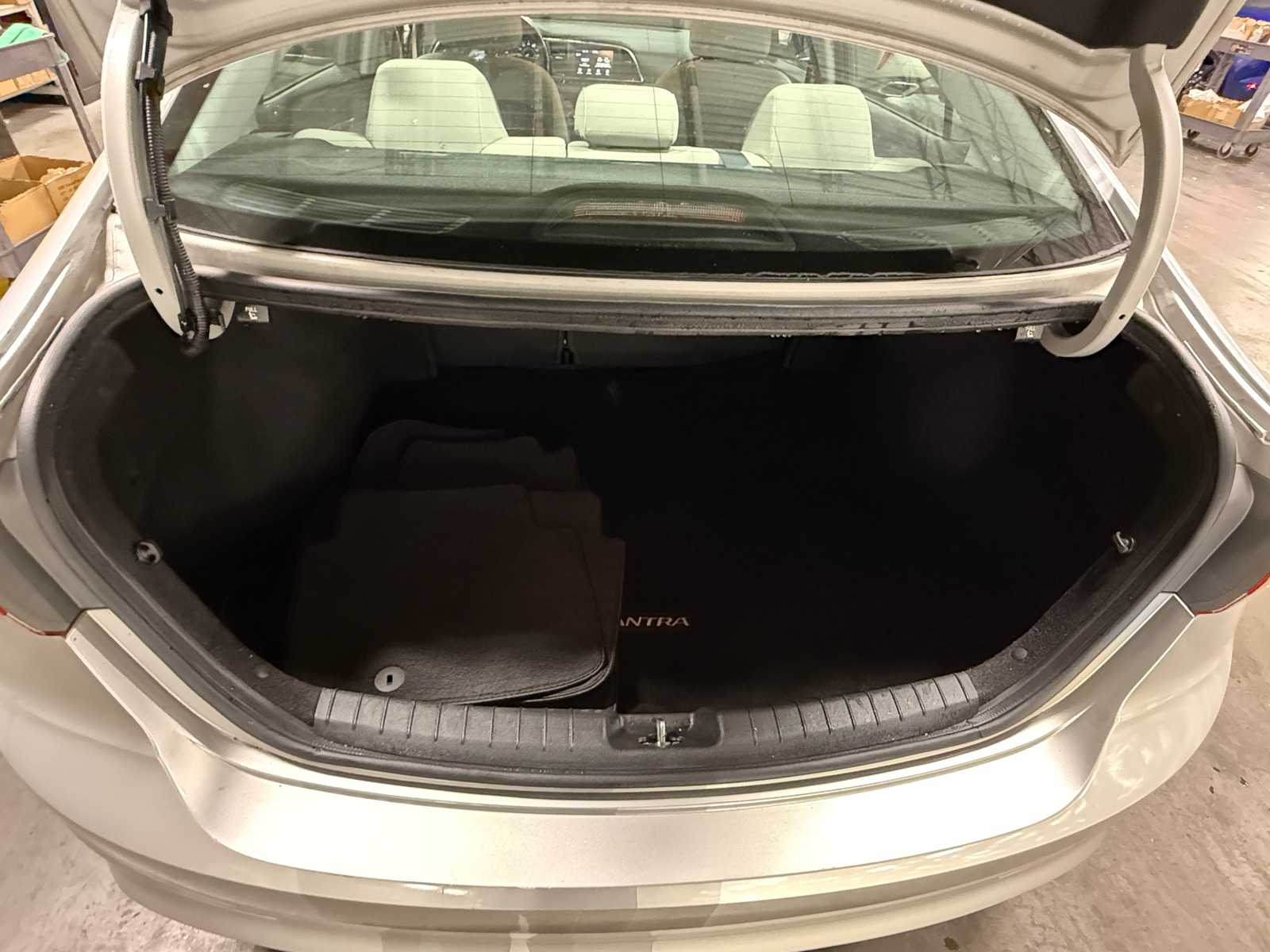Thumbnail: 2017 Hyundai Elantra - 7