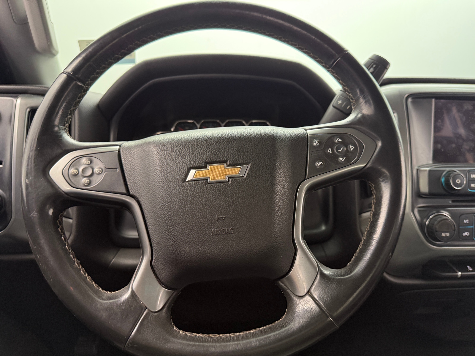 Thumbnail: 2016 Chevrolet Silverado 1500 - 5