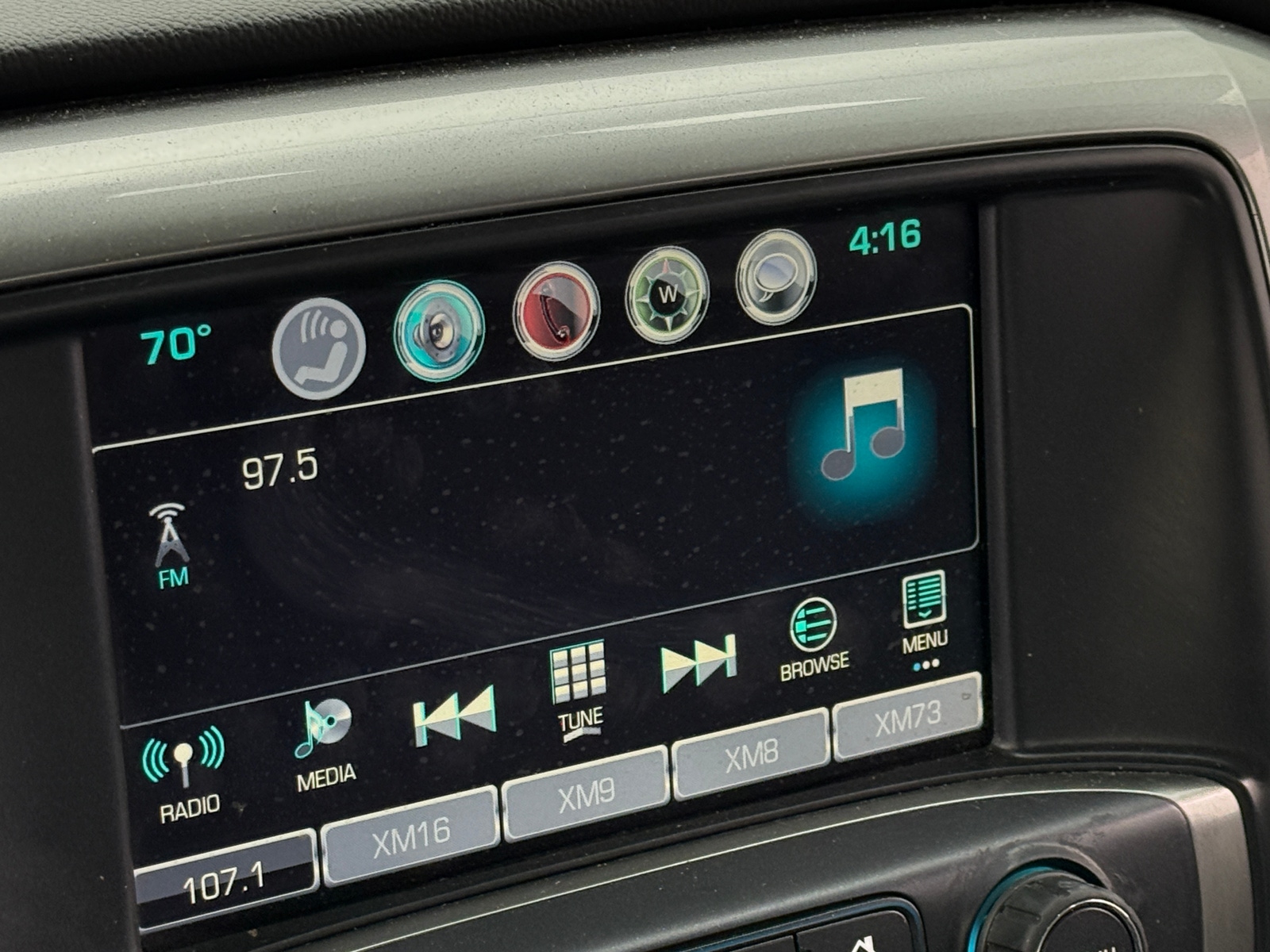 Thumbnail: 2016 Chevrolet Silverado 1500 - 4