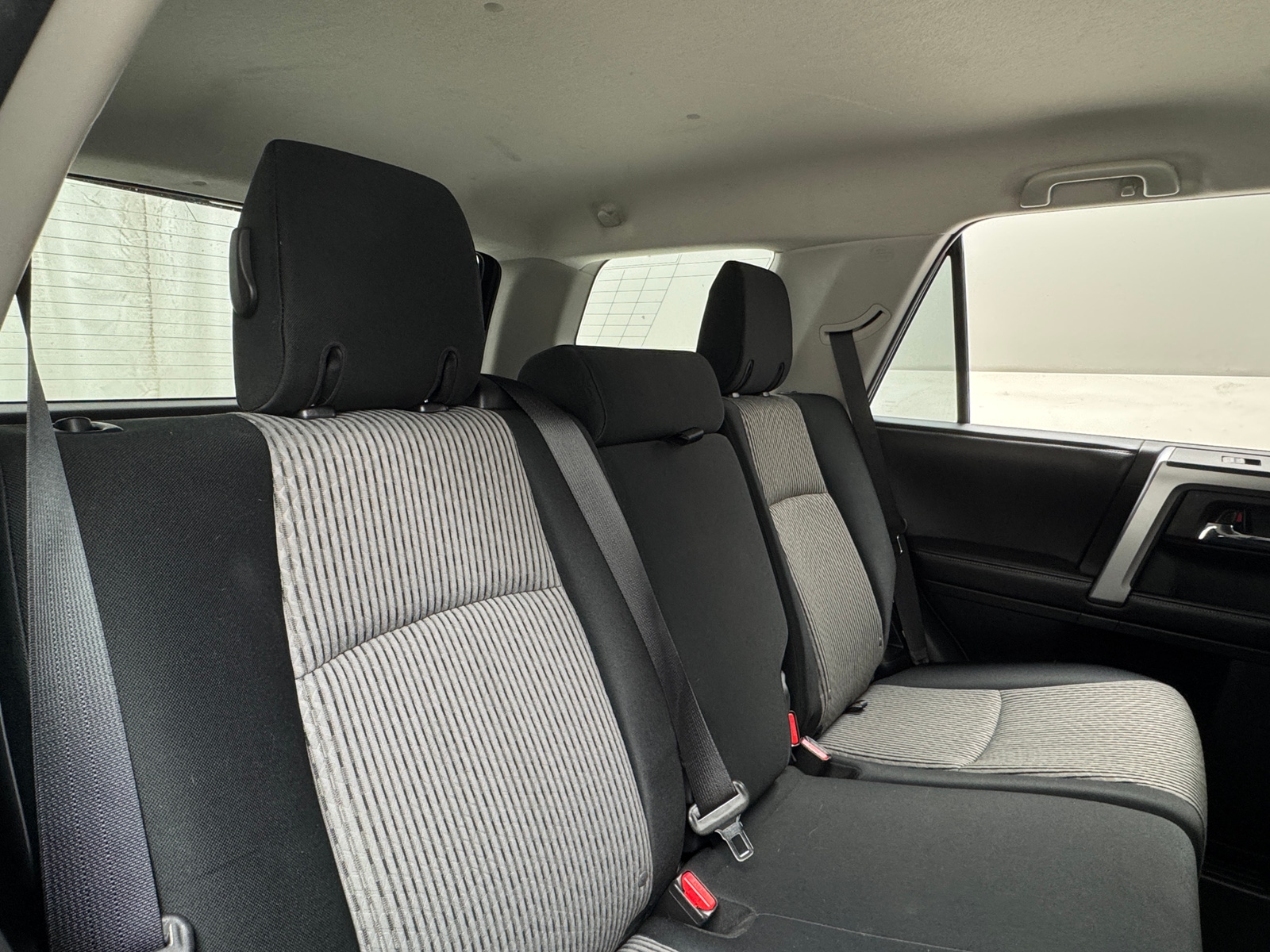 Thumbnail: 2016 Toyota 4Runner - 6