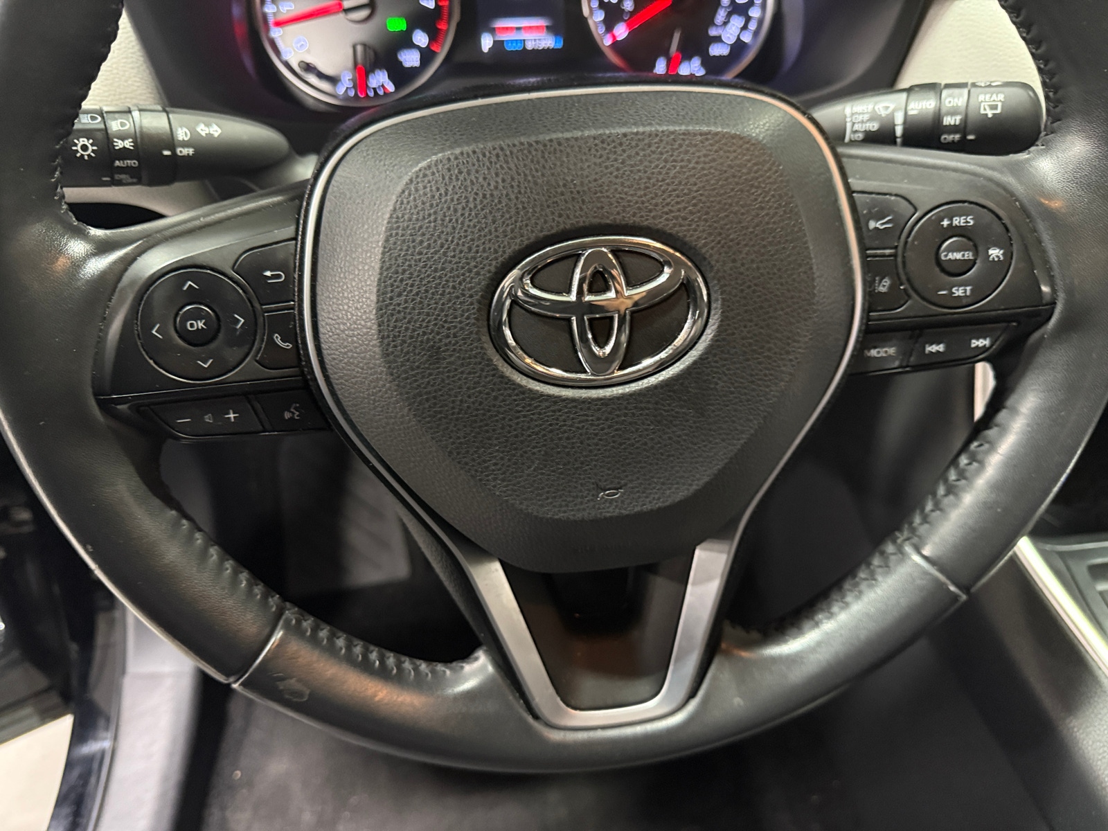 Thumbnail: 2020 Toyota RAV4 - 5