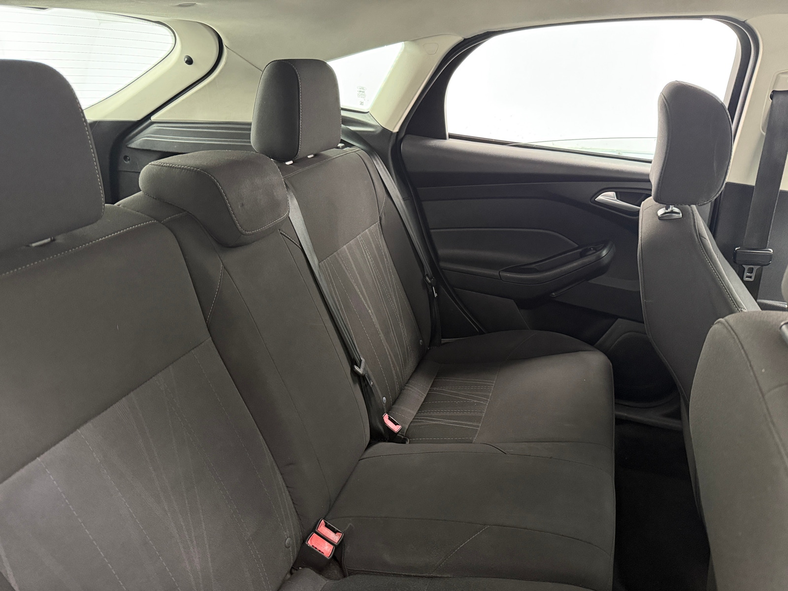 Thumbnail: 2015 Ford Focus - 6