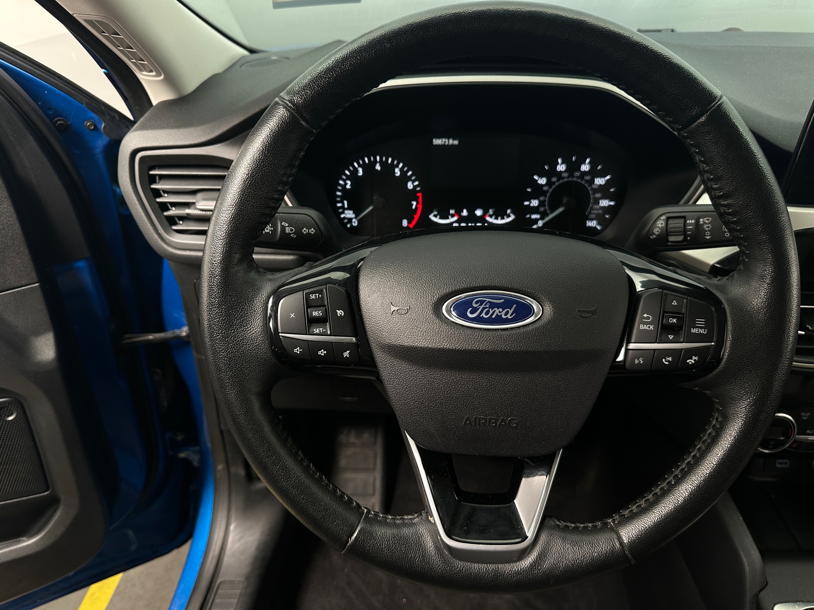 Thumbnail: 2021 Ford Escape - 5