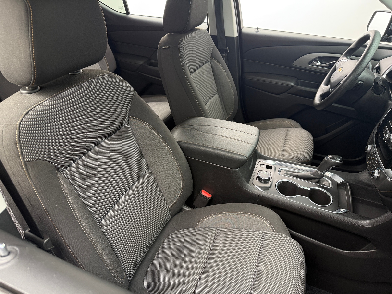 Thumbnail: 2020 Chevrolet Traverse - 2