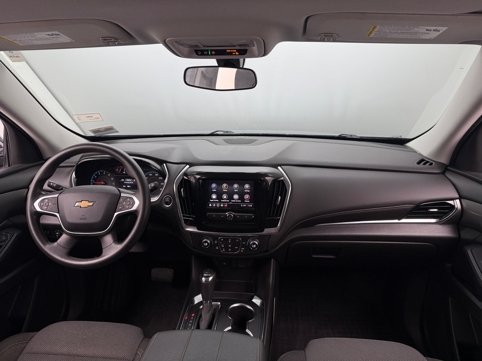 Thumbnail: 2020 Chevrolet Traverse - 3