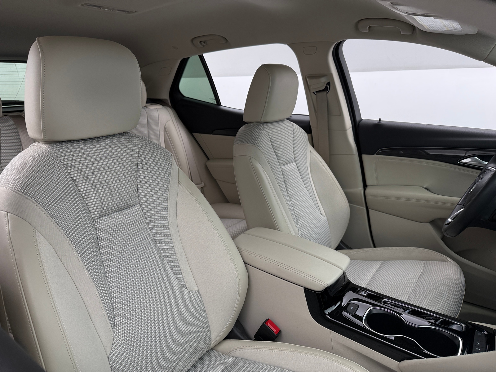 Thumbnail: 2022 Buick Envision - 2