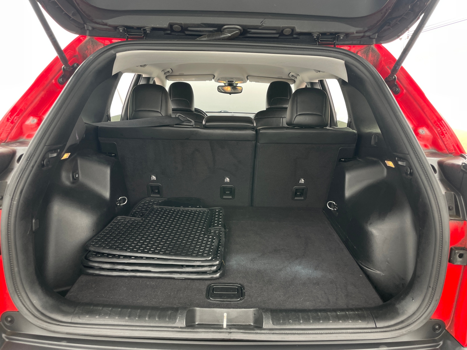 Thumbnail: 2019 Jeep Cherokee - 7