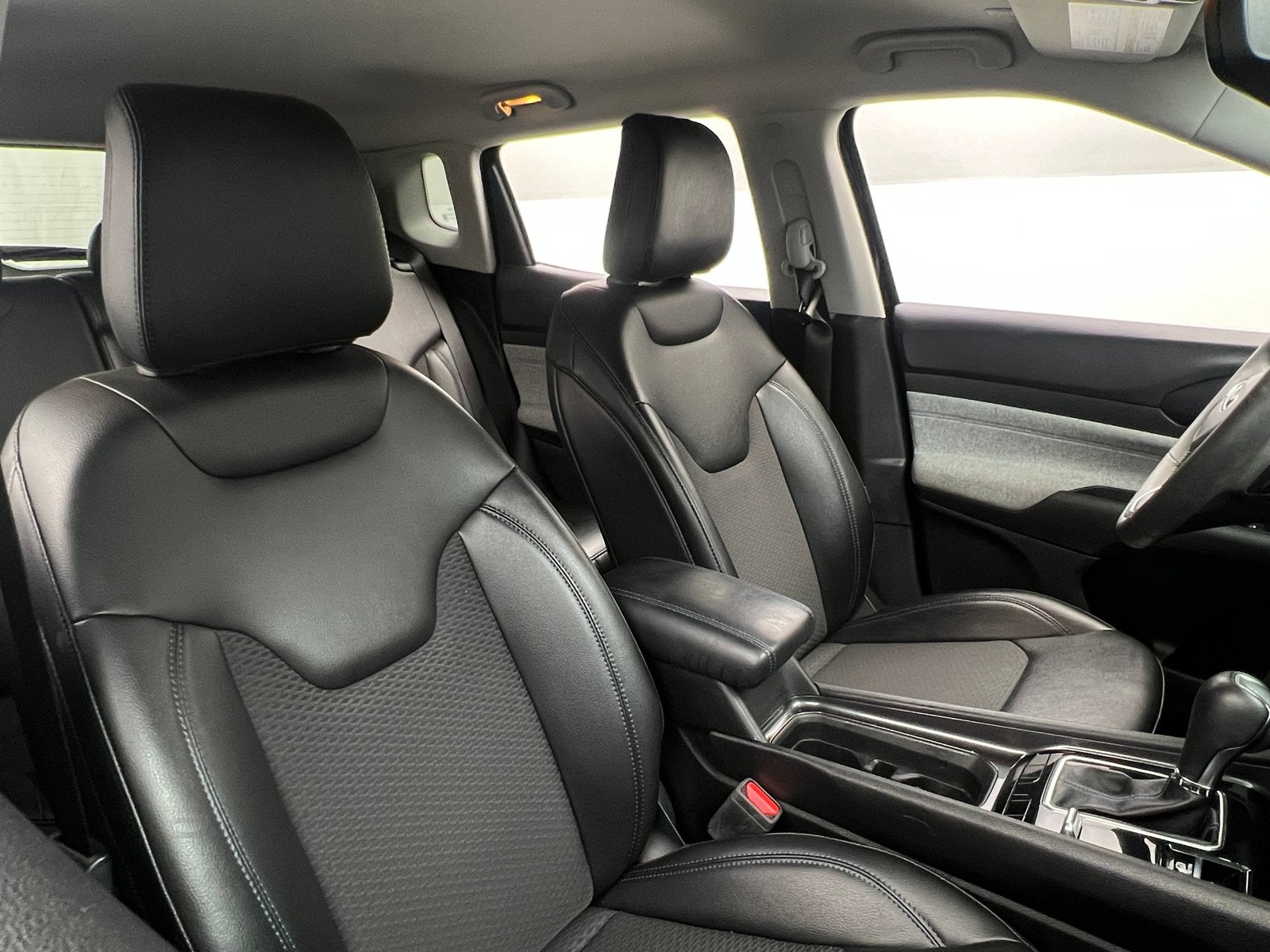 Thumbnail: 2022 Jeep Compass - 2