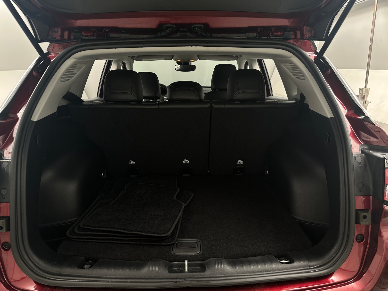 Thumbnail: 2022 Jeep Compass - 6