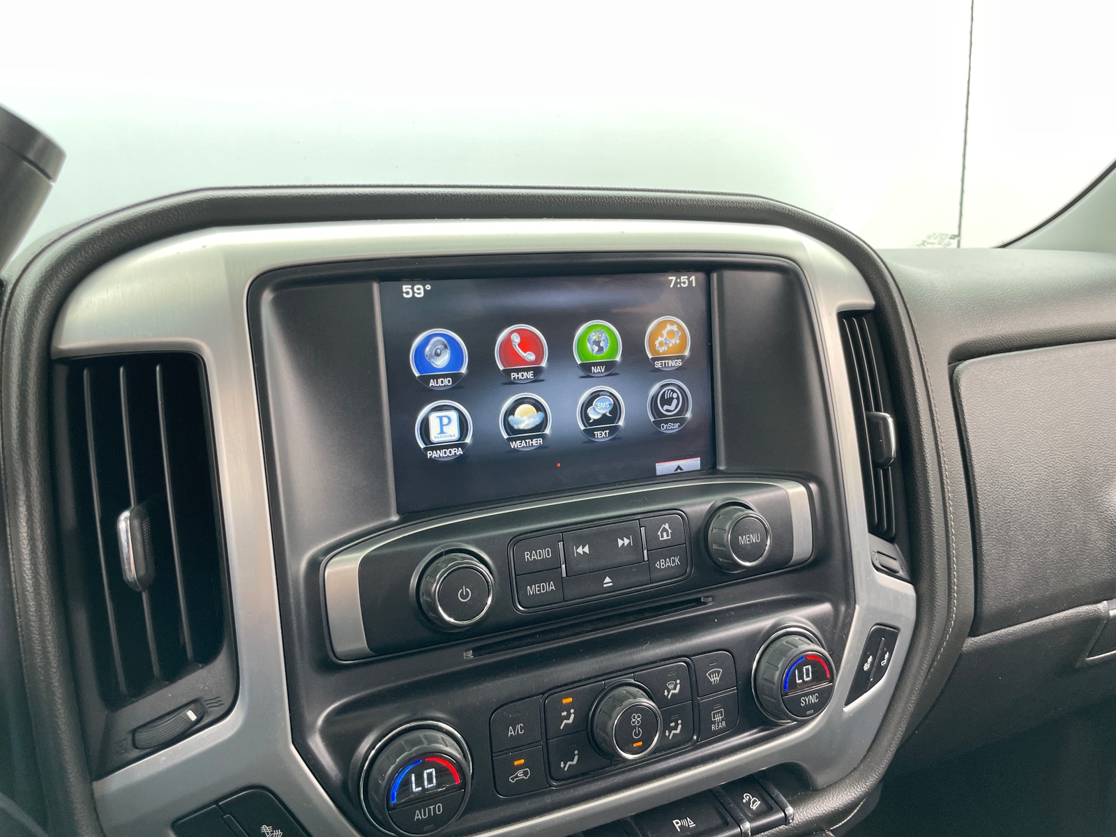 Thumbnail: 2015 GMC Sierra 1500 - 3