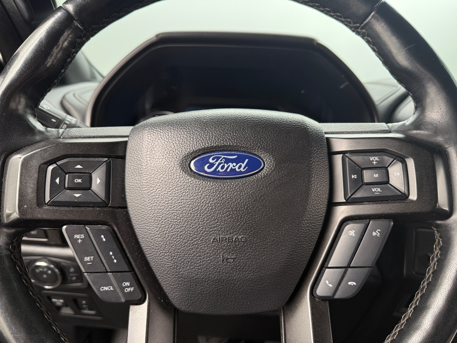 Thumbnail: 2019 Ford Expedition MAX - 4