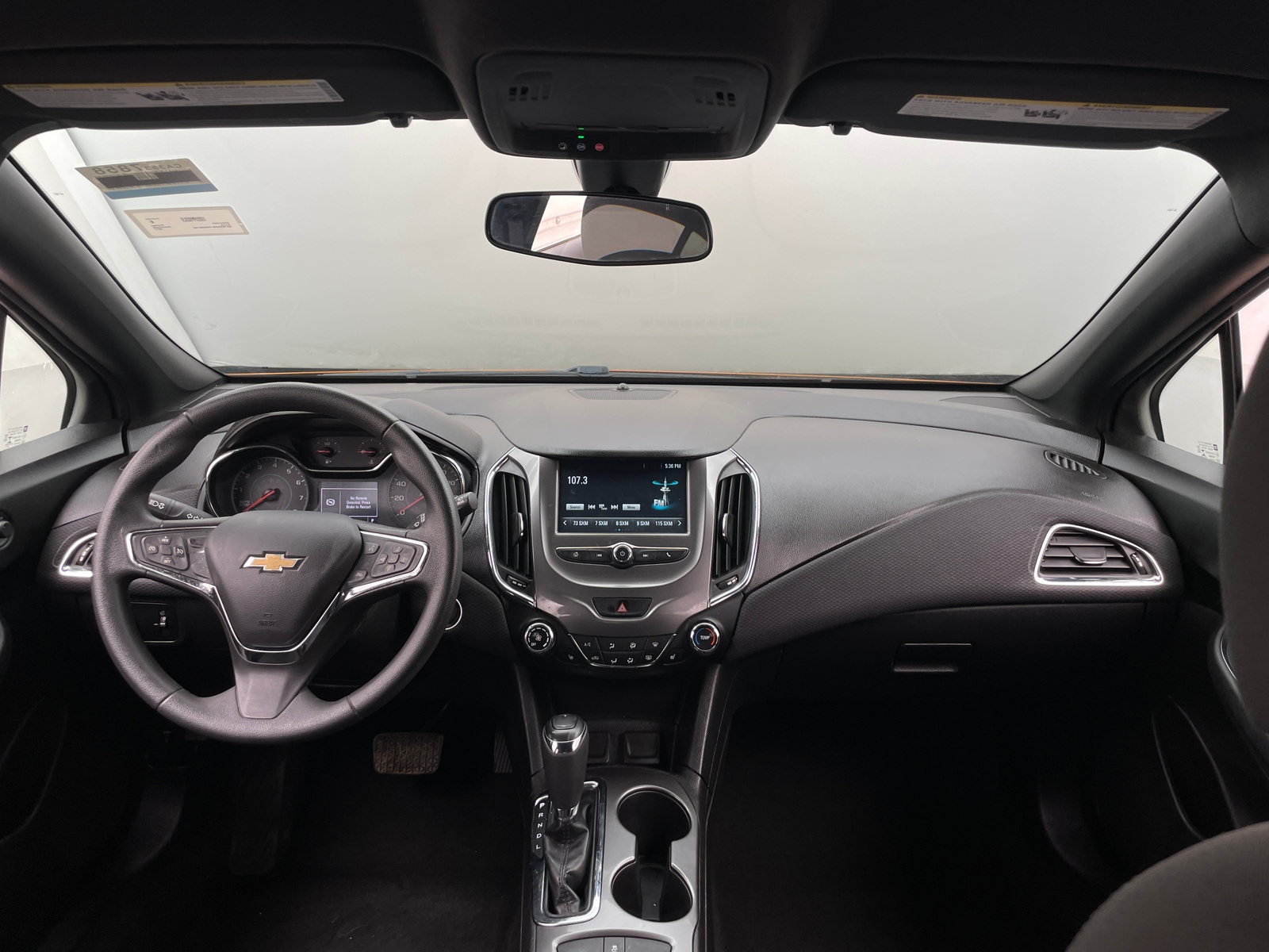 Thumbnail: 2017 Chevrolet Cruze - 3