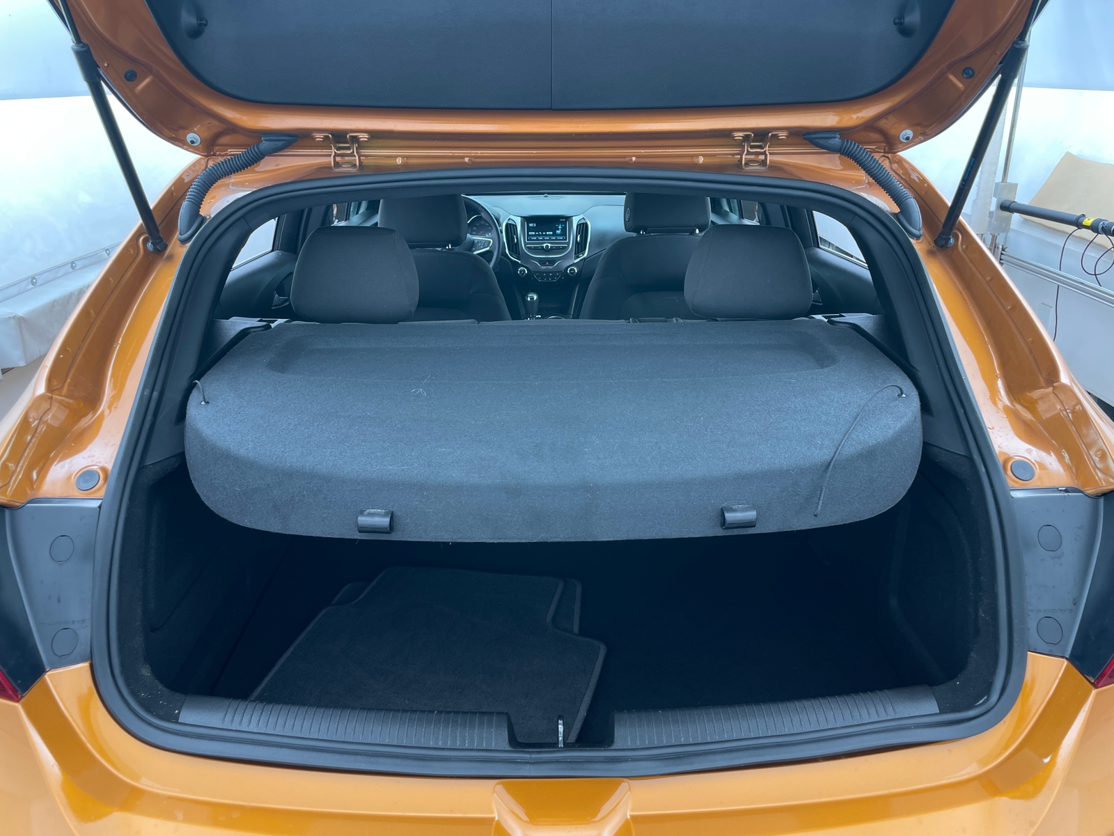 Thumbnail: 2017 Chevrolet Cruze - 7