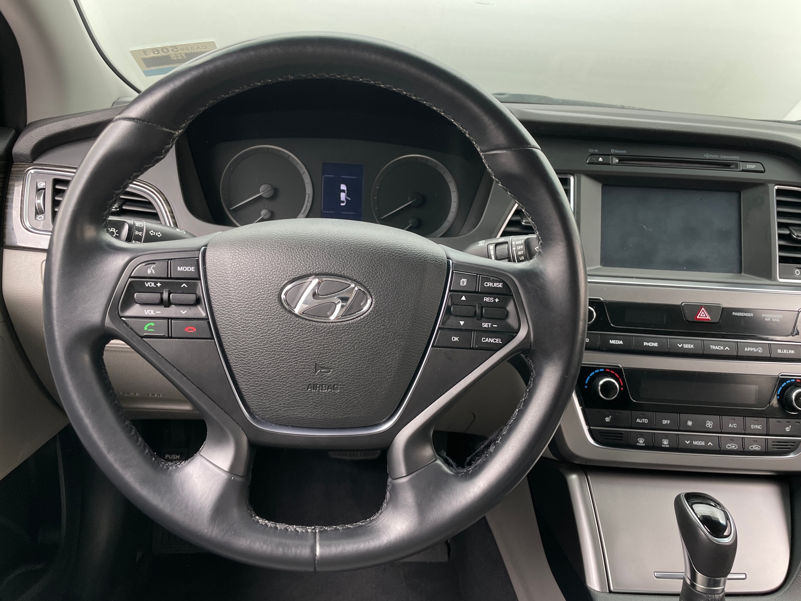 Thumbnail: 2017 Hyundai Sonata - 4
