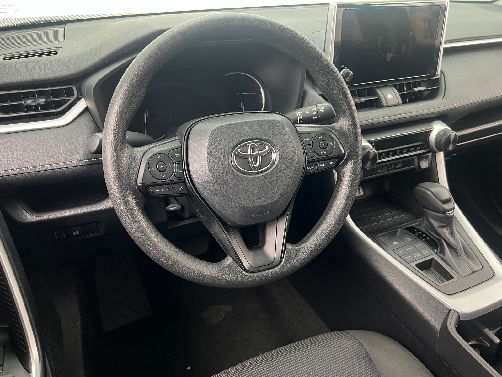 Thumbnail: 2024 Toyota RAV4 - 5