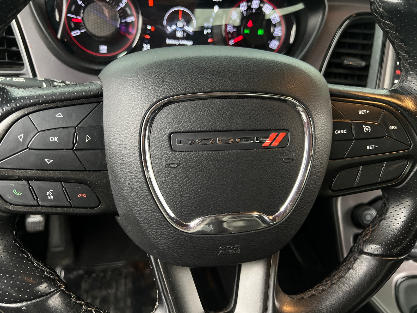 Thumbnail: 2023 Dodge Challenger - 4