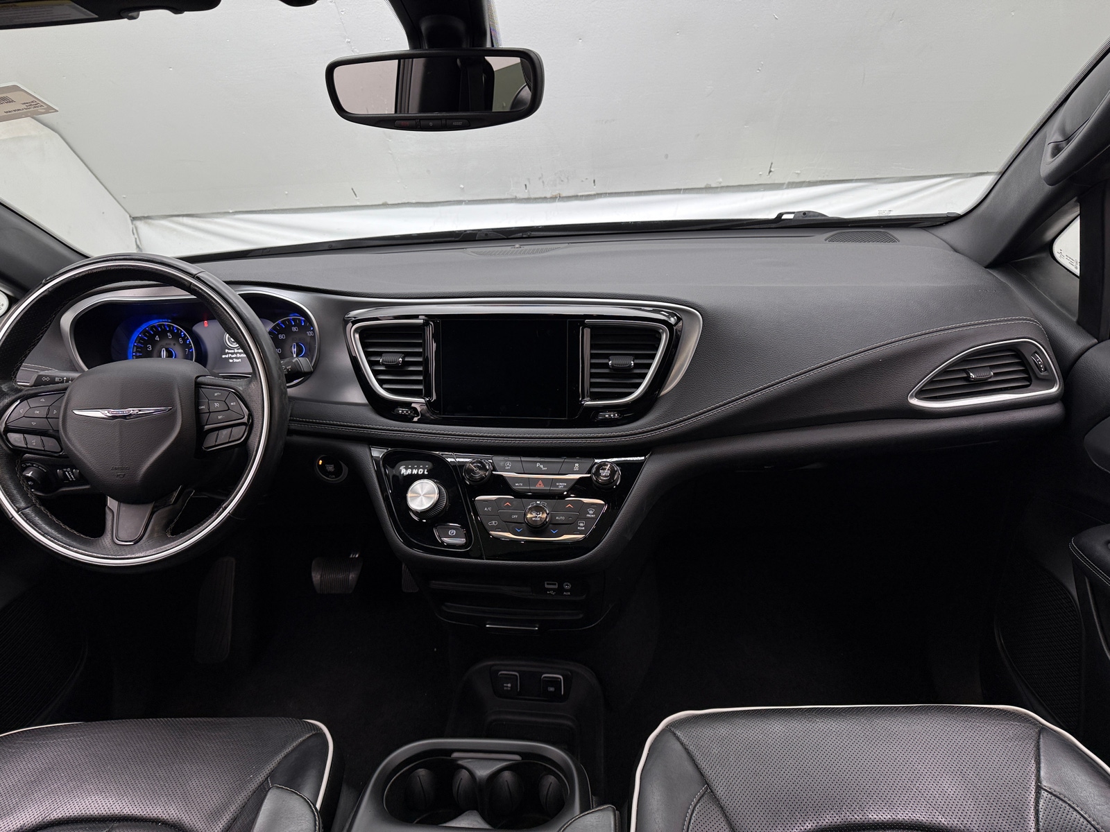 Thumbnail: 2018 Chrysler Pacifica - 2