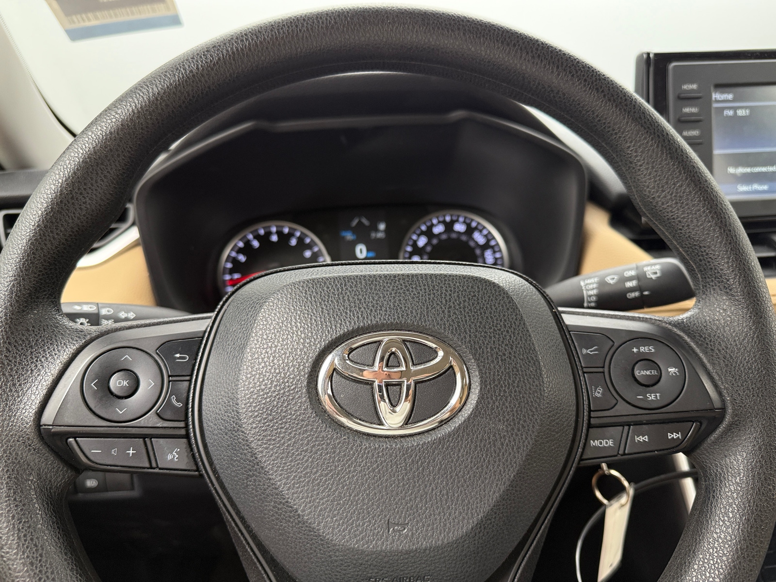 Thumbnail: 2020 Toyota RAV4 - 5
