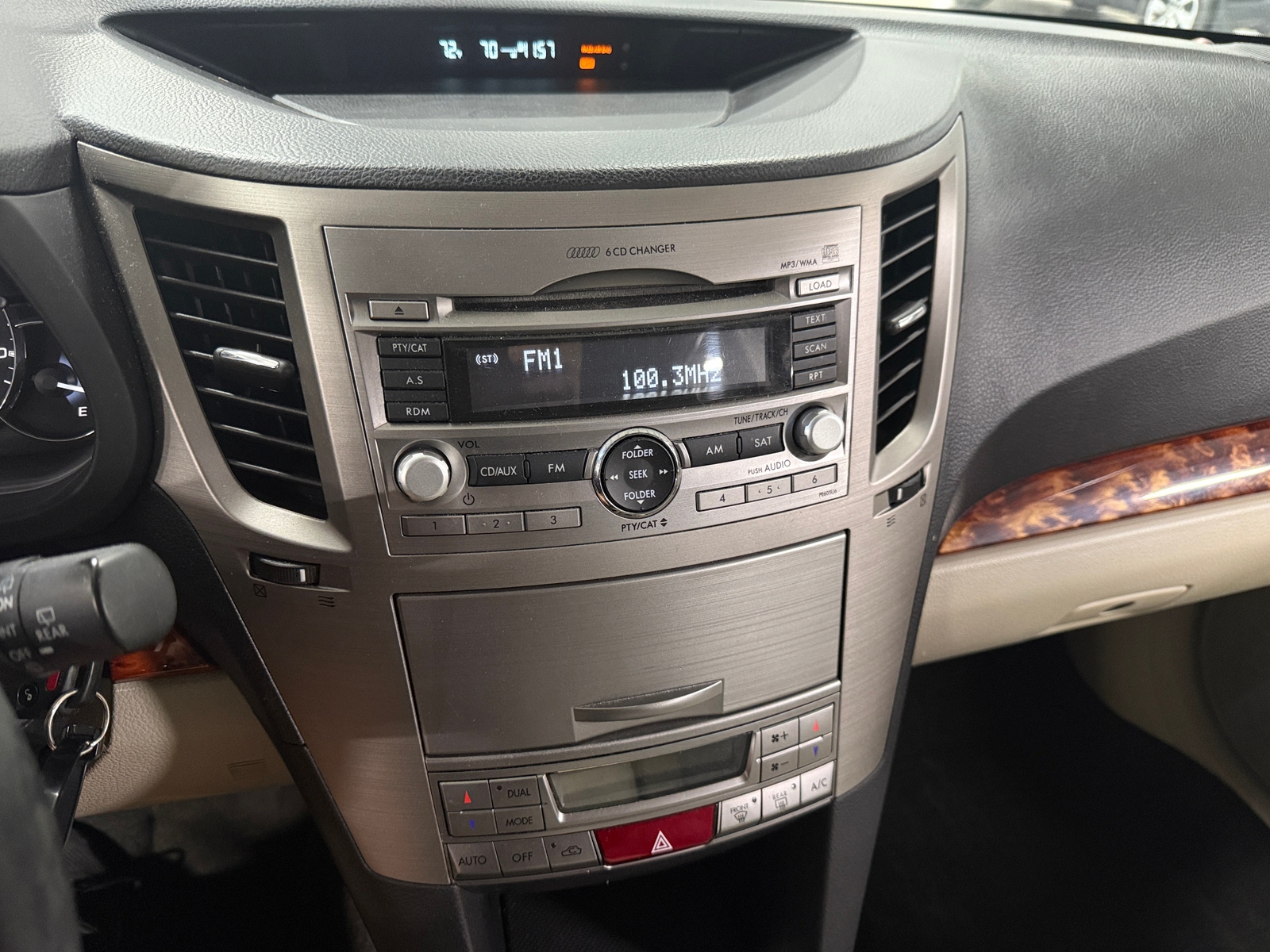 Thumbnail: 2011 Subaru Outback - 3
