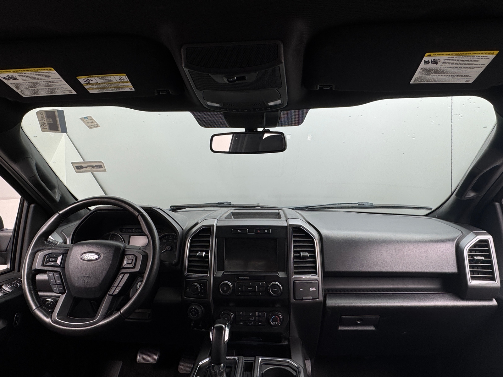 Thumbnail: 2019 Ford Econoline - 3