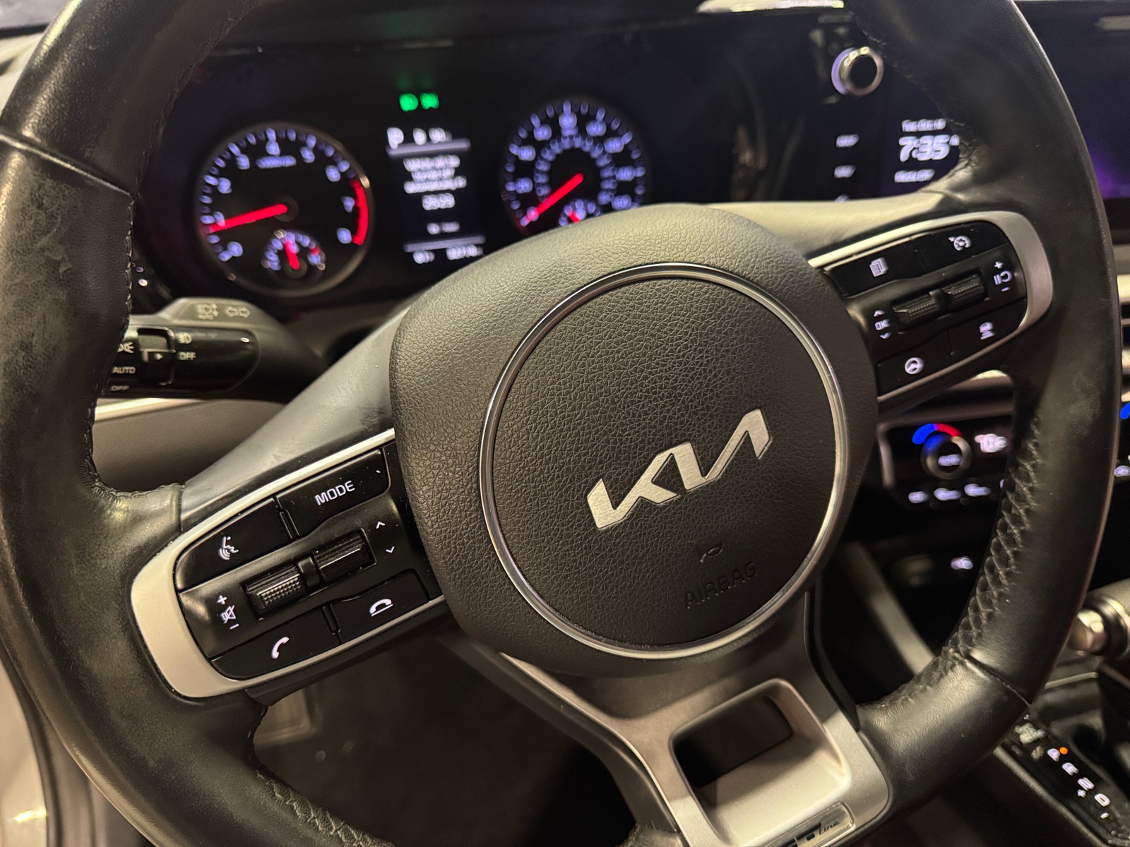 Thumbnail: 2023 Kia K5 - 4
