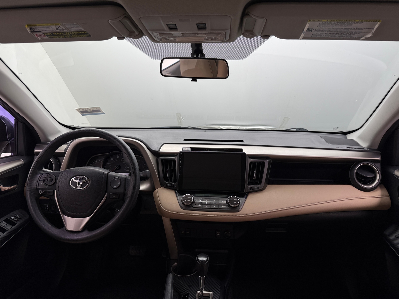 Thumbnail: 2014 Toyota RAV4 - 3