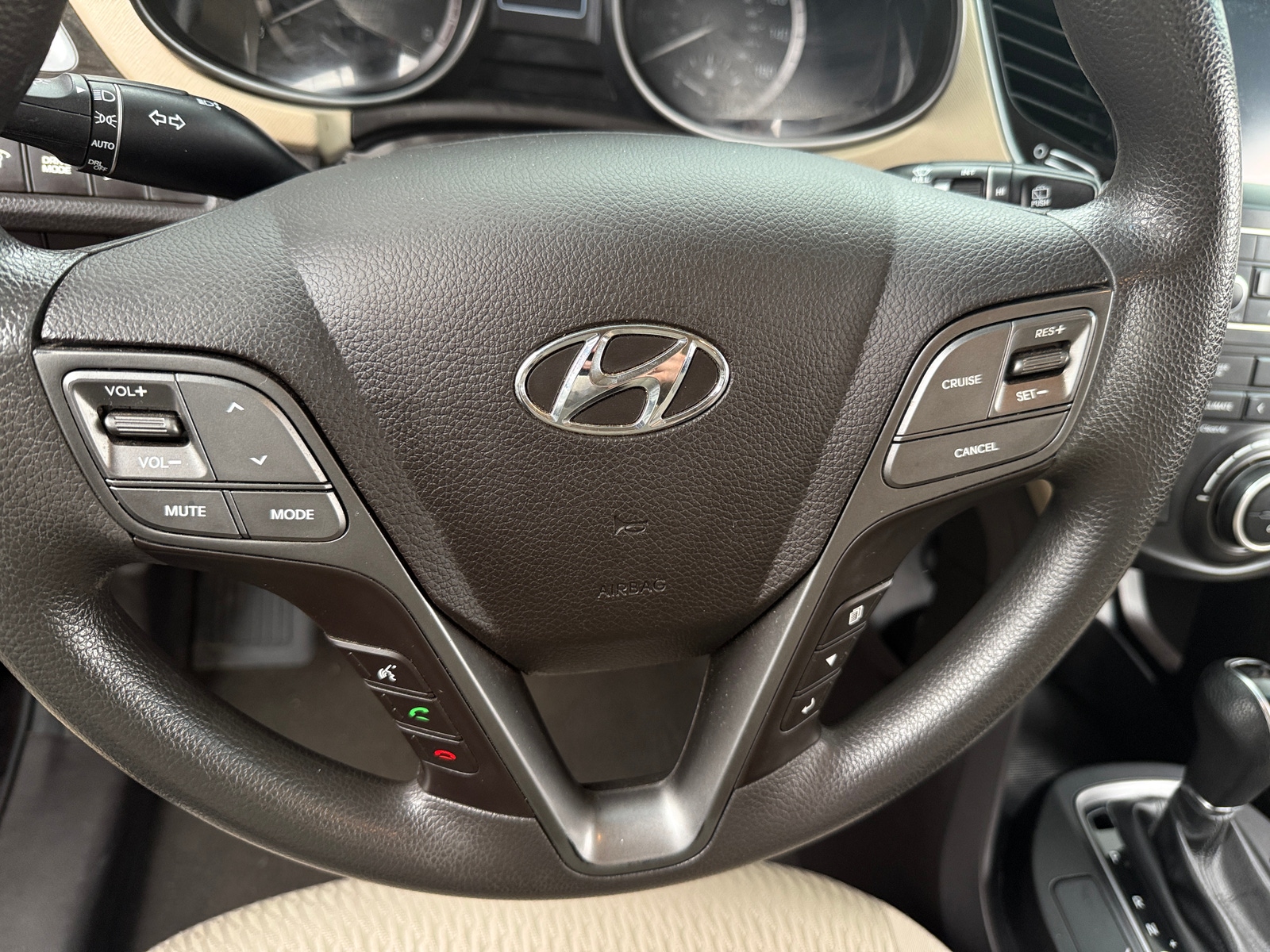 Thumbnail: 2017 Hyundai Santa Fe - 5