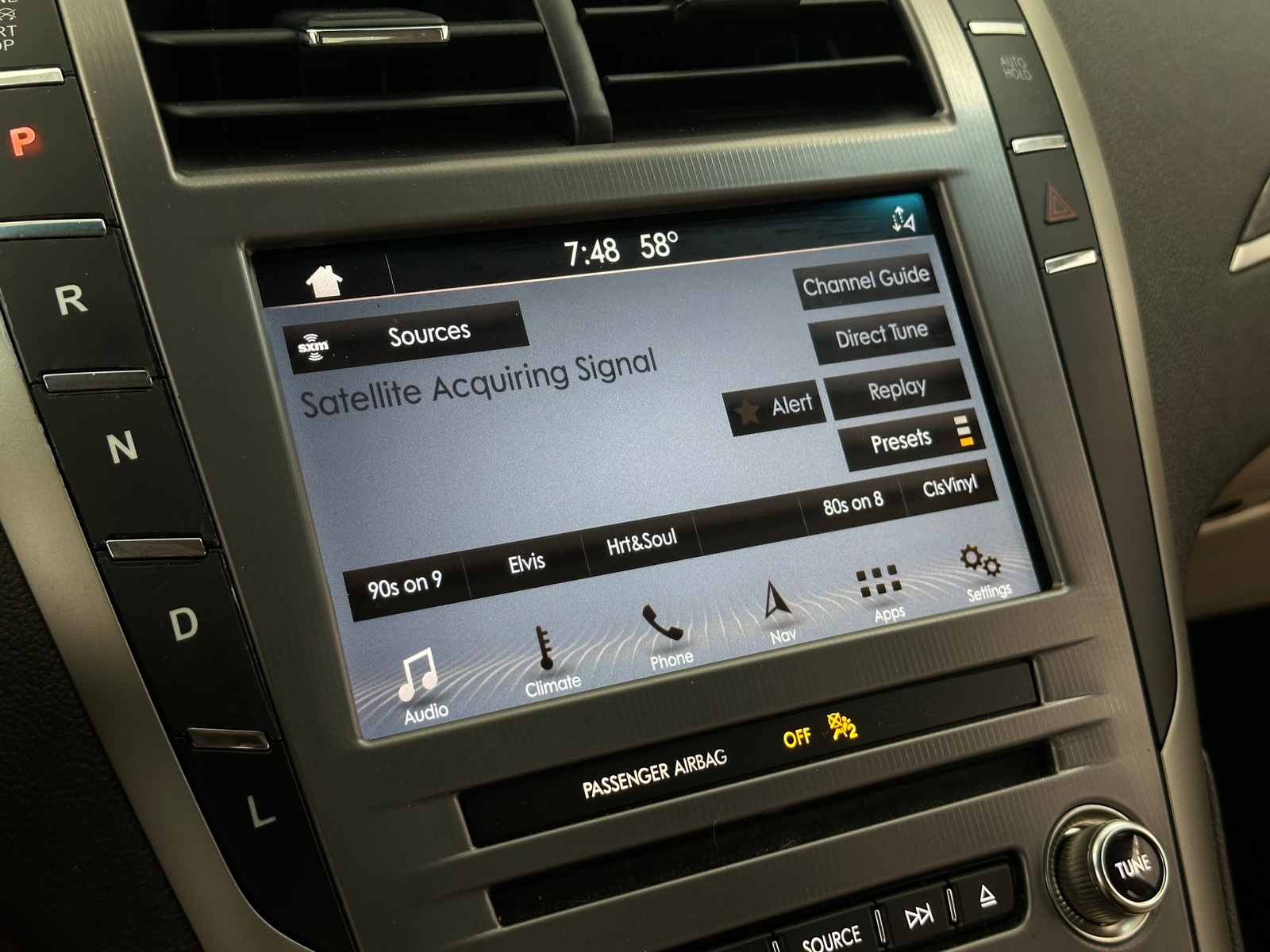 Thumbnail: 2019 Lincoln MKZ - 3