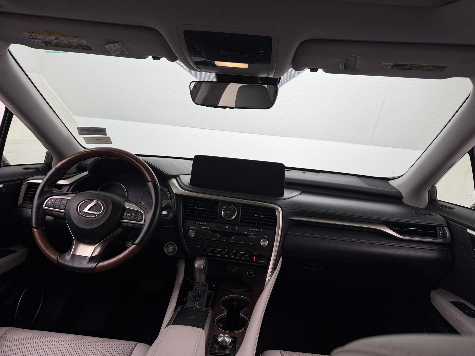 Thumbnail: 2020 Lexus RX - 2