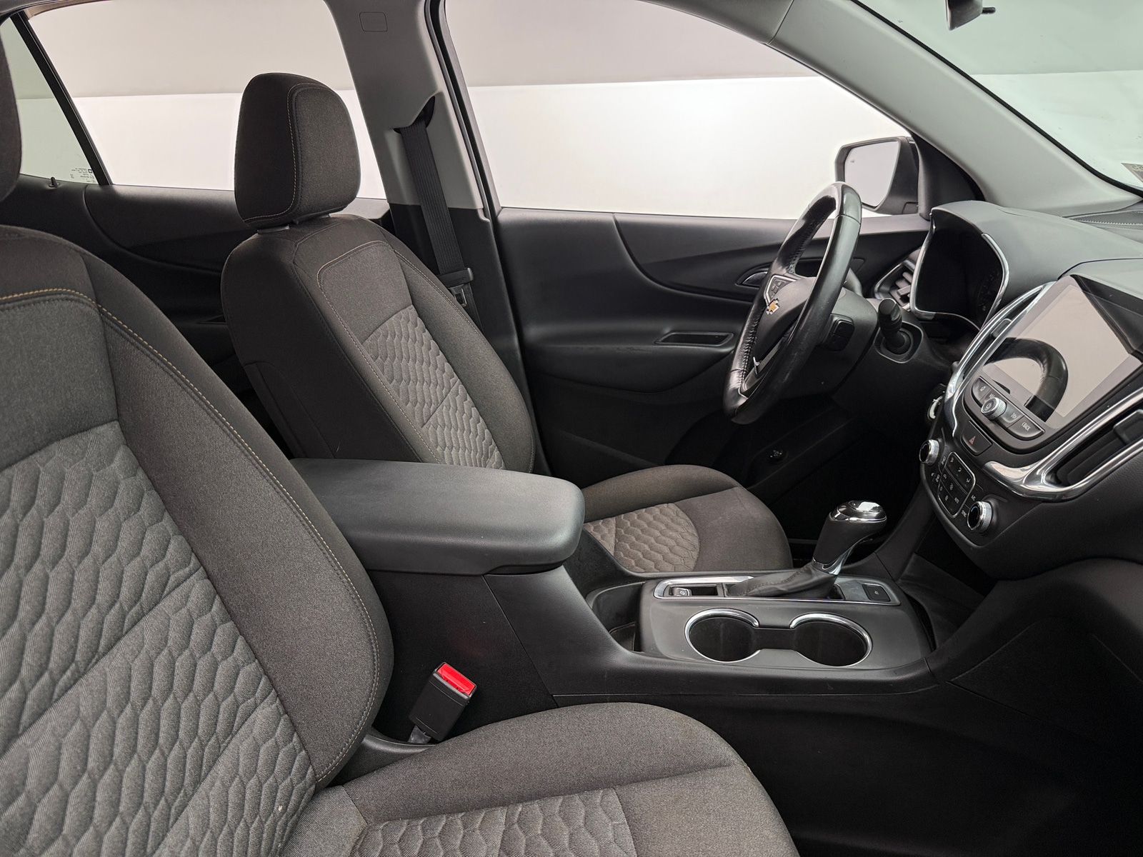 Thumbnail: 2019 Chevrolet Equinox - 2