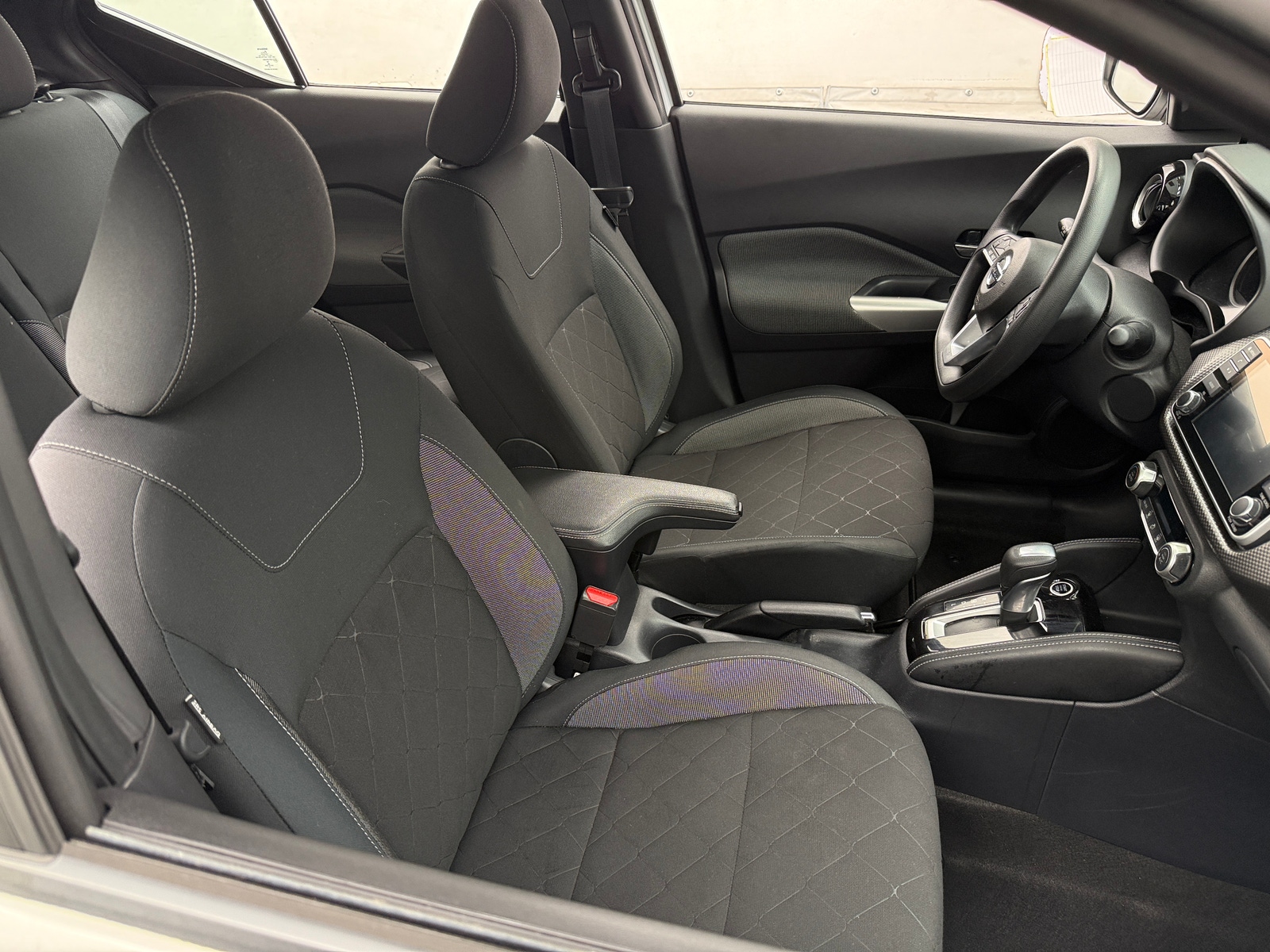 Thumbnail: 2020 Nissan Kicks - 2