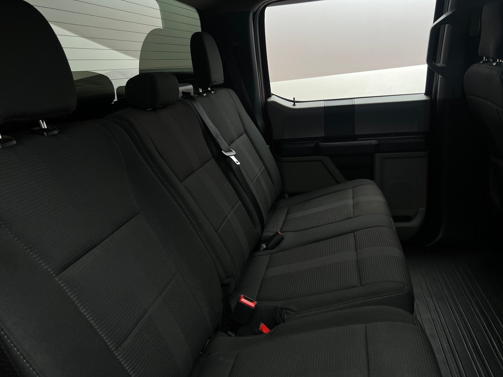 Thumbnail: 2019 Ford Econoline - 6