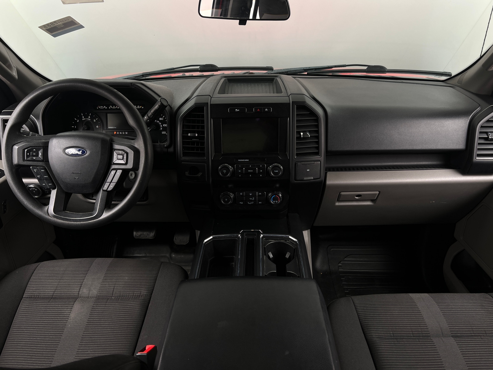 Thumbnail: 2019 Ford Econoline - 3