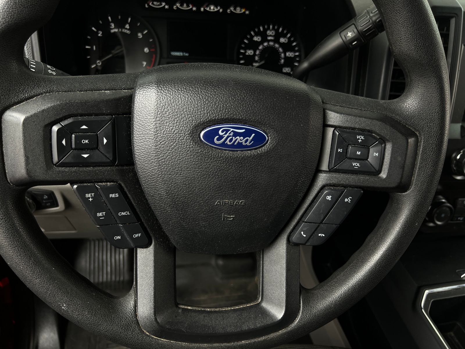 Thumbnail: 2019 Ford Econoline - 5