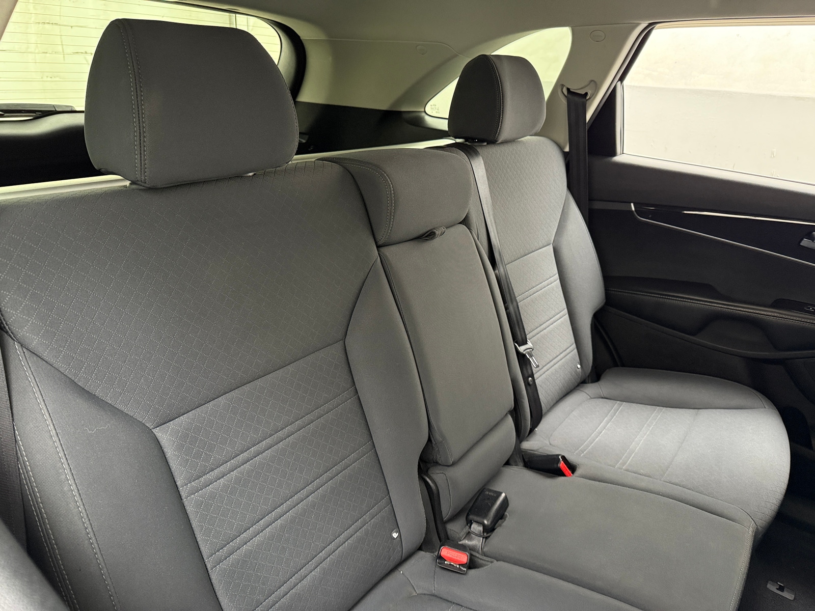 Thumbnail: 2016 Kia Sorento - 6