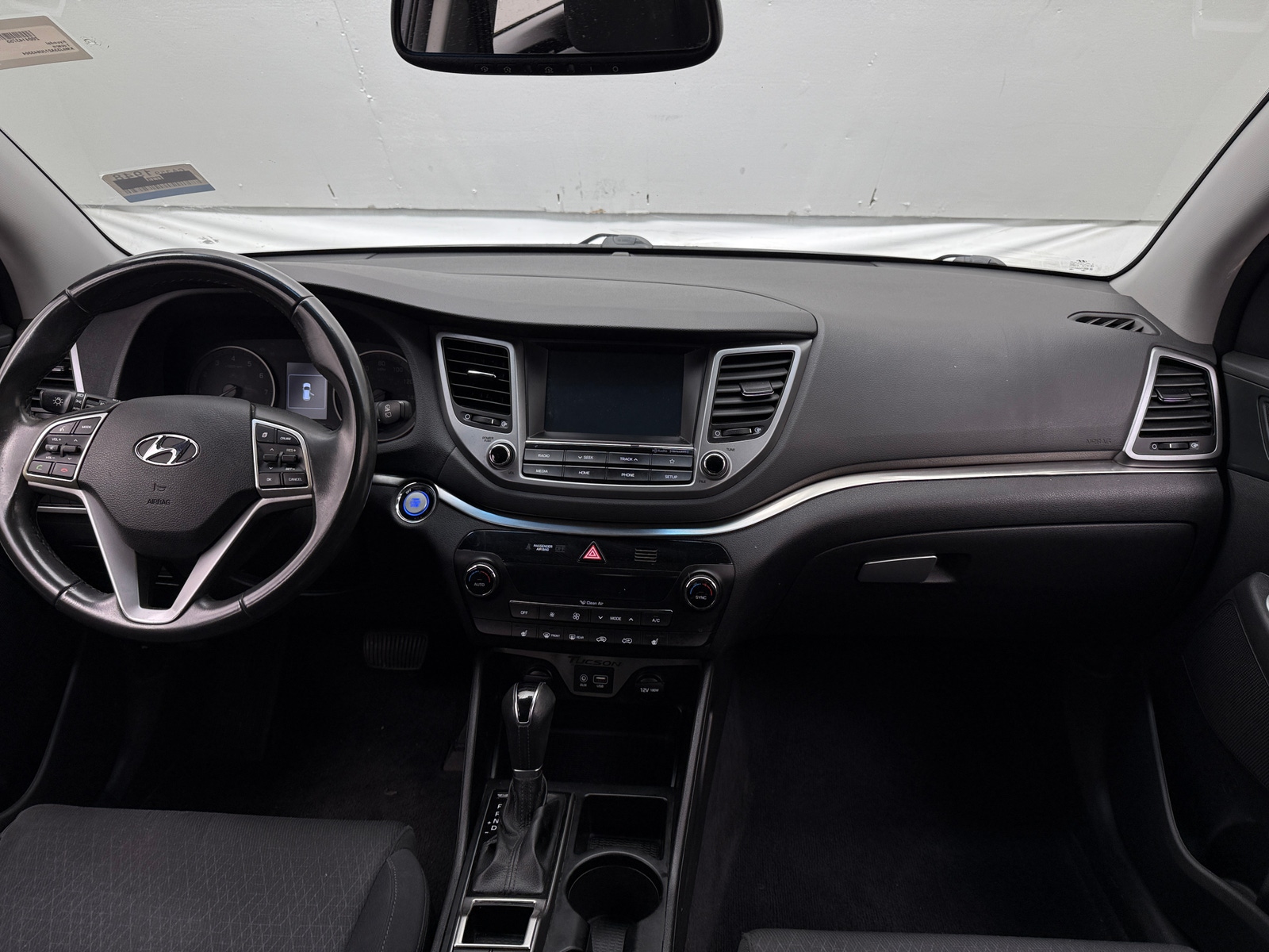 Thumbnail: 2018 Hyundai Tucson - 3