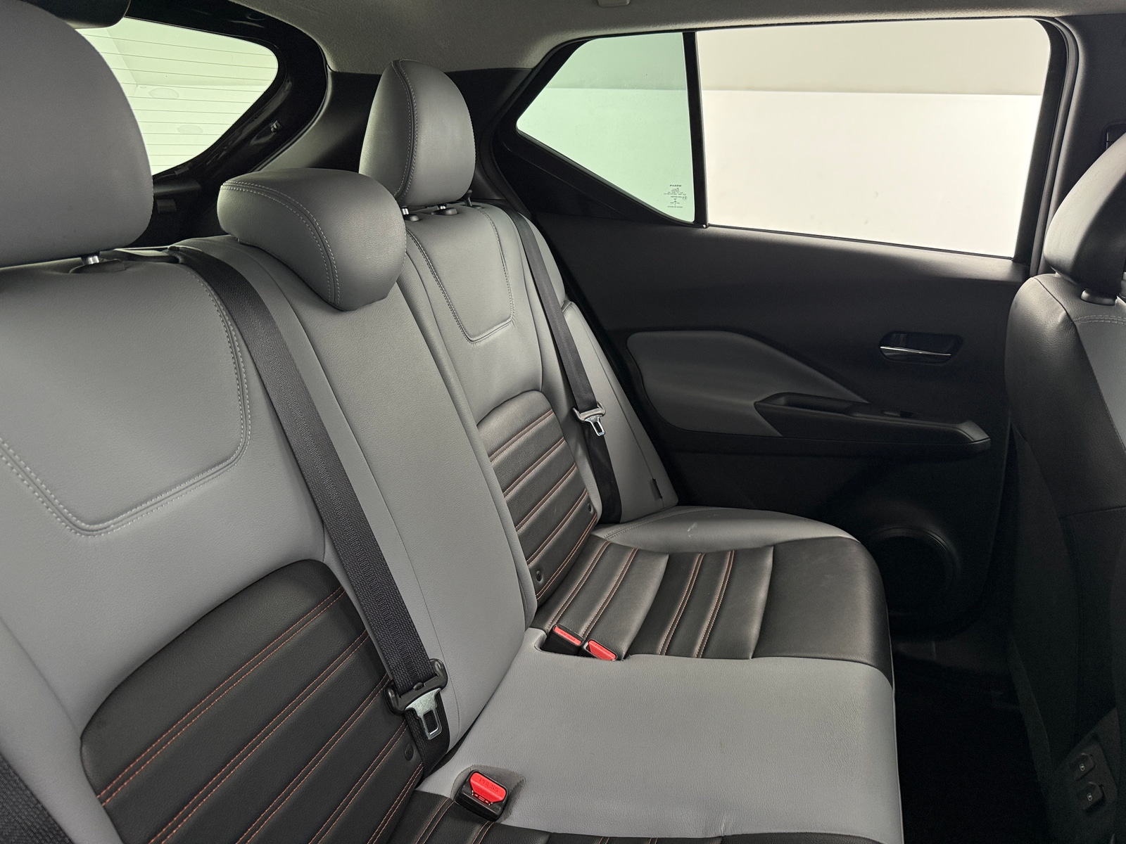 Thumbnail: 2021 Nissan Kicks - 6