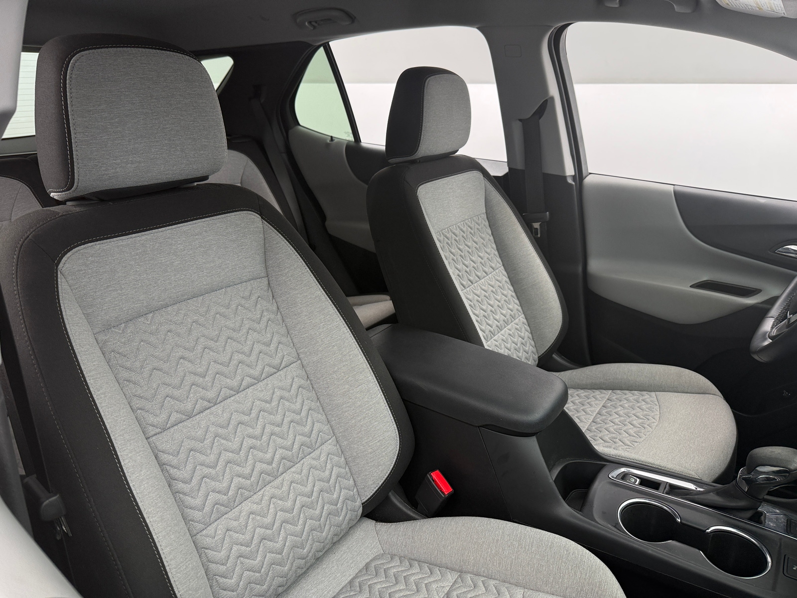 Thumbnail: 2023 Chevrolet Equinox - 2