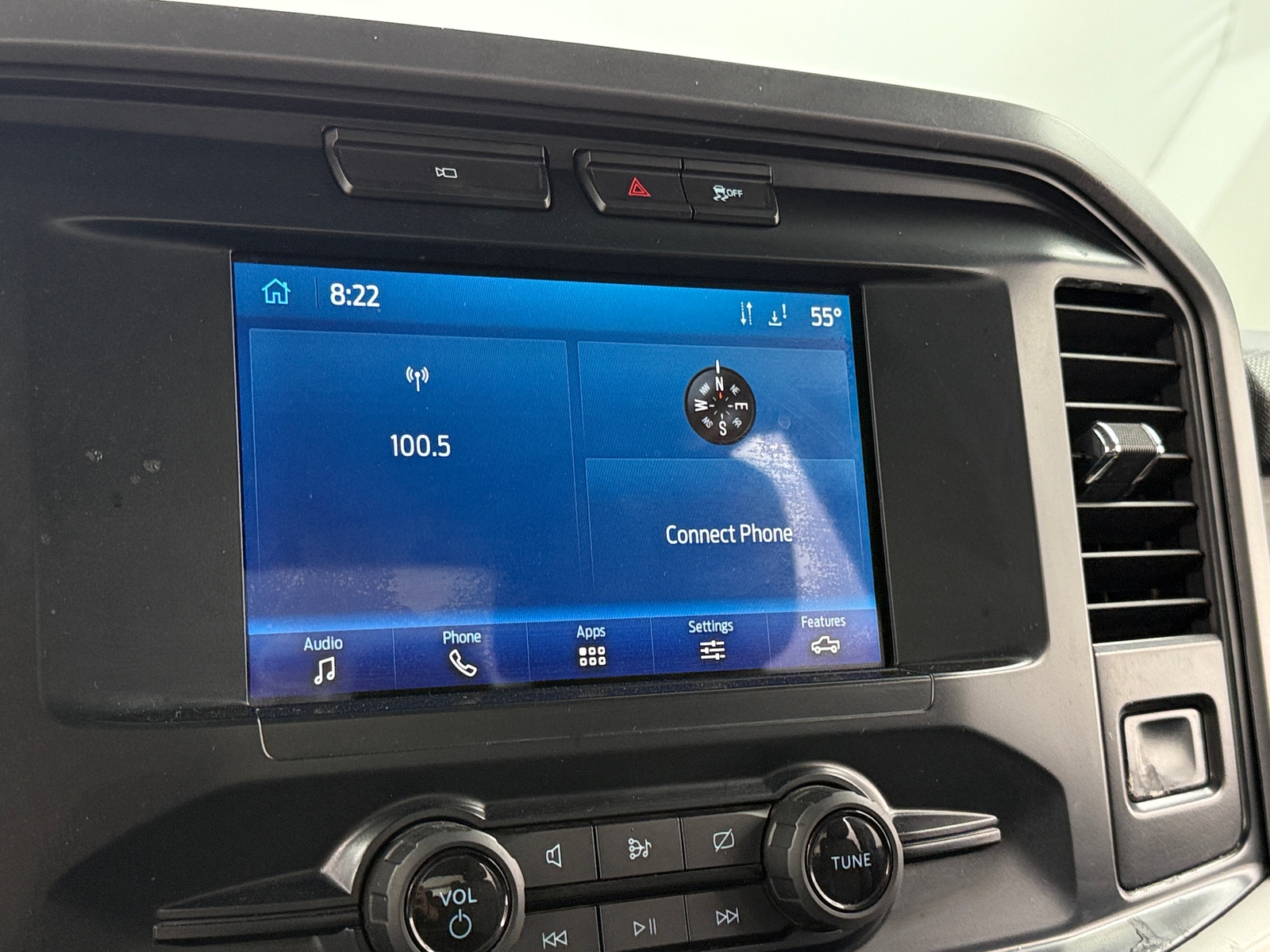 Thumbnail: 2022 Ford Econoline - 4