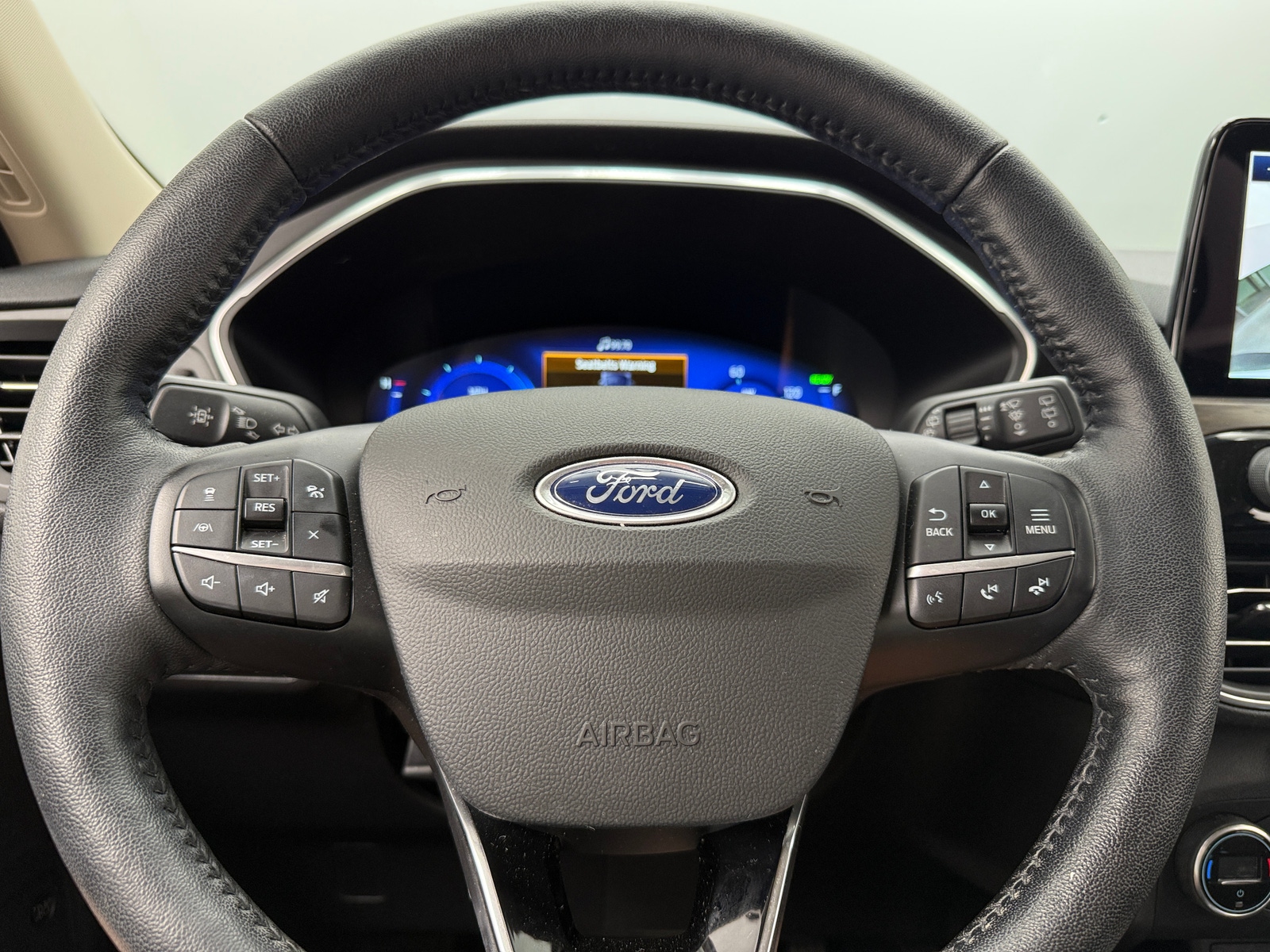 Thumbnail: 2020 Ford Escape - 4