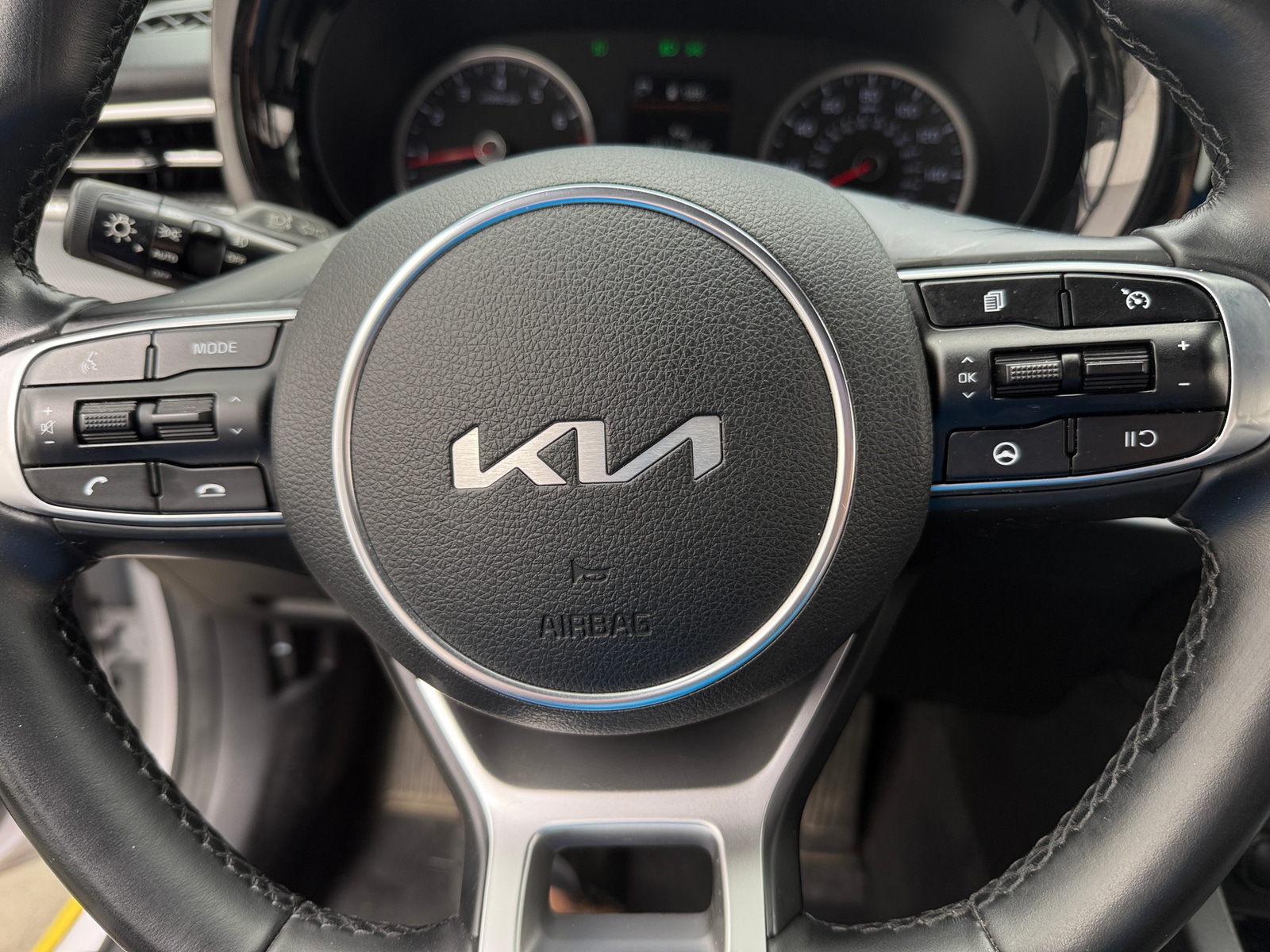 Thumbnail: 2022 Kia K5 - 5