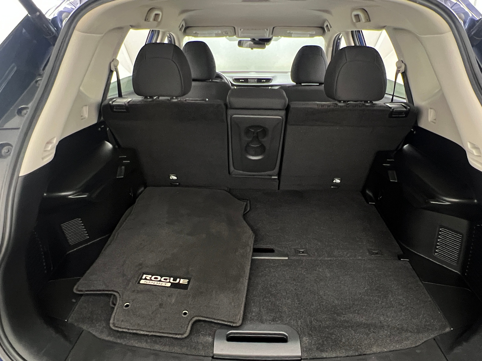 Thumbnail: 2019 Nissan Rogue - 7