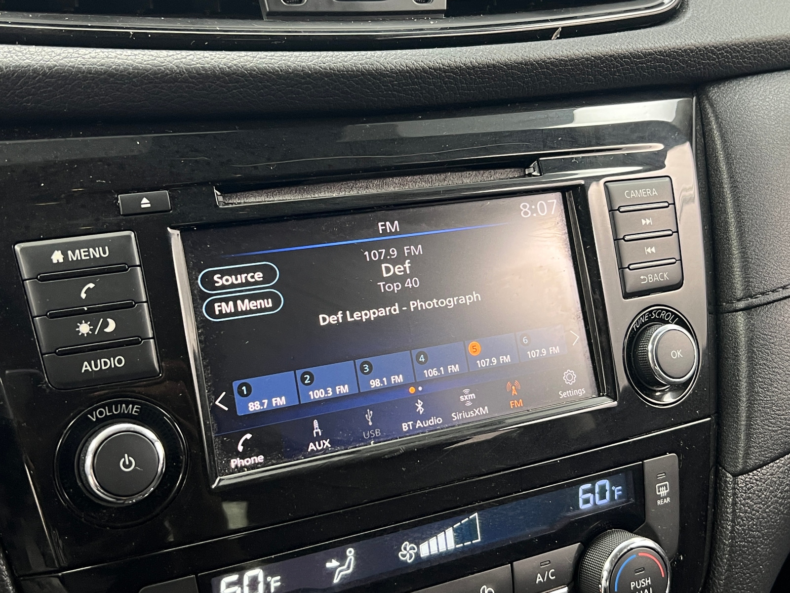 Thumbnail: 2019 Nissan Rogue - 4